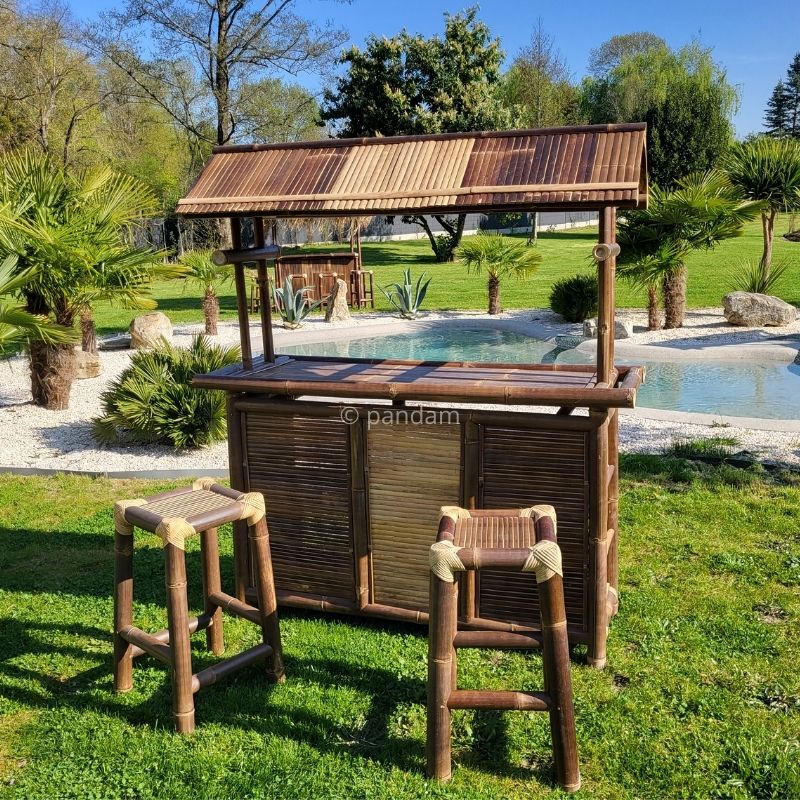 bar de piscine en bambou