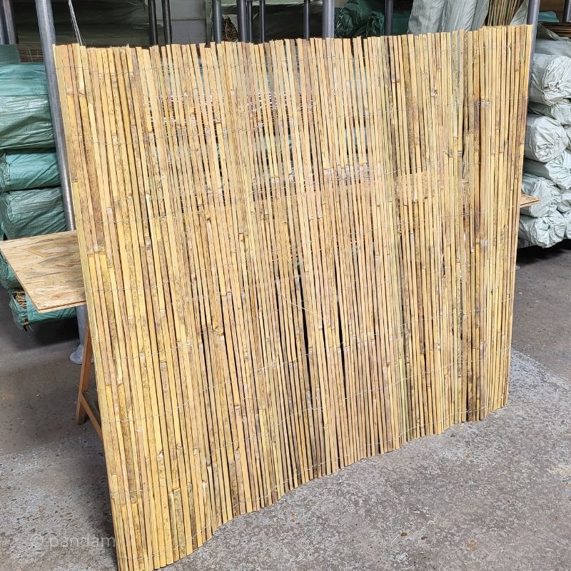 cloture en lamelles de bambou